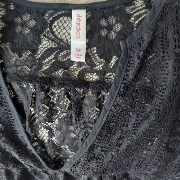 Lace Tunic - Picture 2 of 7